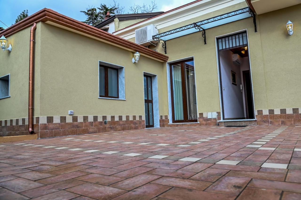 Villa Etna Dimora Dei Saponari Trecastagni Exterior foto