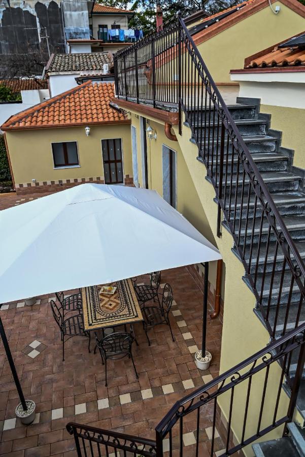 Villa Etna Dimora Dei Saponari Trecastagni Exterior foto